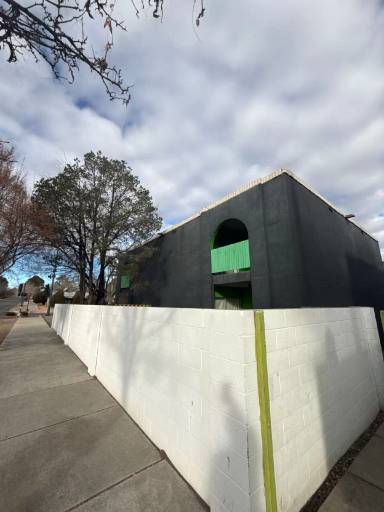Main picture of 309 Sierra Dr SE