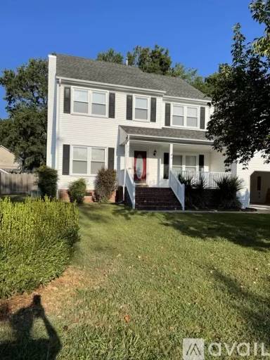 Main picture of 912 Copper Stone Cir