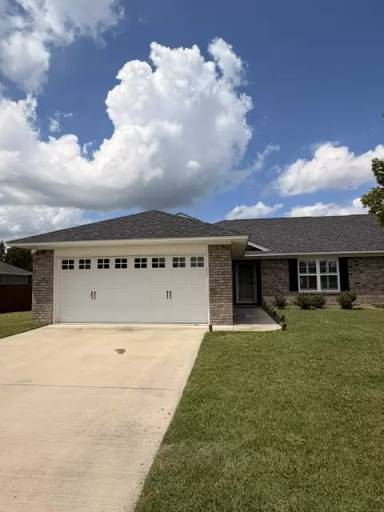Main picture of 660 Constitution Dr
