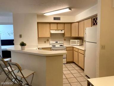 Main picture of 820 Camargo Way