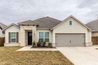 Main picture of 12551 Silver Gate