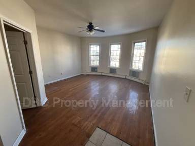 Main picture of 514 Washington Ave