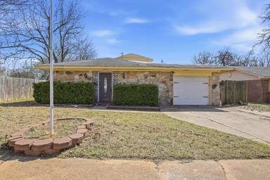 Main picture of 1328 Hazelwood Dr