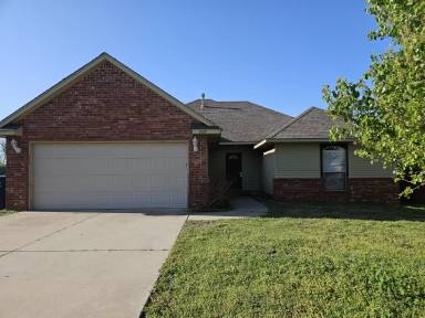 Main picture of 5120 NW 17th St