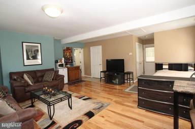 Main picture of 3459 Little Hunting Creek Dr