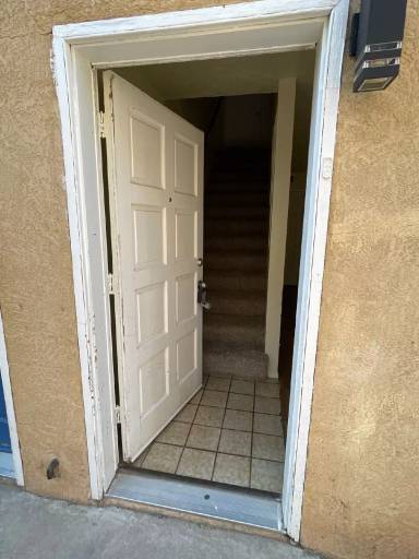 Main picture of 420 Tennessee St NE