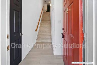 Main picture of 6223 Wild Swan Way