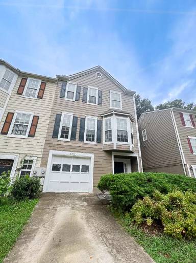 Main picture of 6513 Charter Way