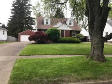 Main picture of 375 Eastland Ave SE
