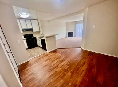 Main picture of 17710 Lassen St