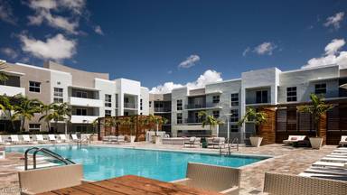 Main picture of 3066 SW 38th Ave