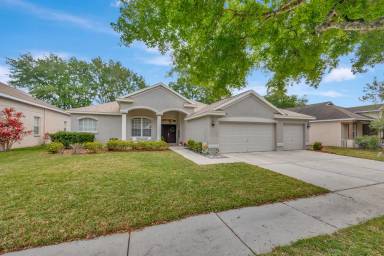 Main picture of 12904 Cattail Shore Ln
