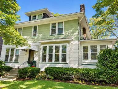 Main picture of 402 W High St