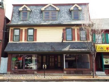 Main picture of 38 S Cherry Aly