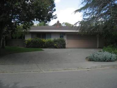 Main picture of 233 La Vida Way