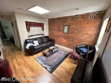 Main picture of 1609 Bainbridge St