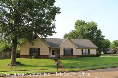 Main picture of 7900 Redfearn Ln