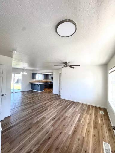 Main picture of 844 W Georgia Ave