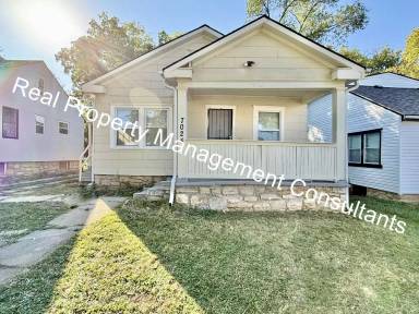 Main picture of 7024 Bales Ave