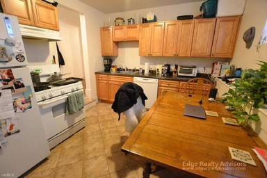 Main picture of 11 Saint Lukes Rd