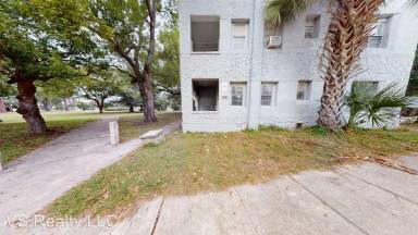 Main picture of 547 W 28th St