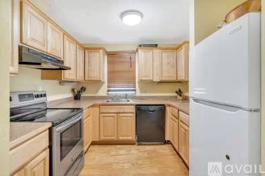 Main picture of 12 Arbutus St