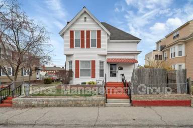 Main picture of 636 Summer St