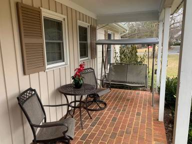 Main picture of 1 Ringneck Rd