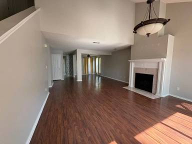 Main picture of 818 Sparkleberry Cv