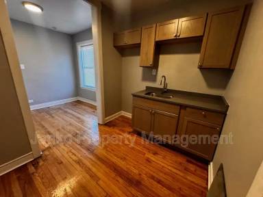 Main picture of 3725 W Grand Ave