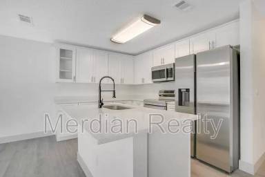 Main picture of 1217 W 6th St