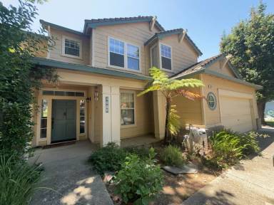 Main picture of 3026 Carmelo Ln