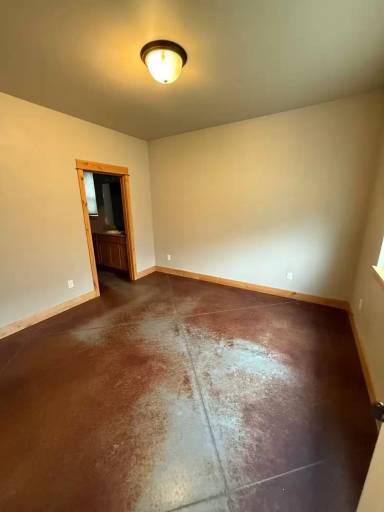Main picture of 1870 Leeward Ct