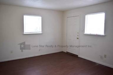 Main picture of 917 S 13th St