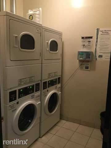 Main picture of 3443 N Halsted St