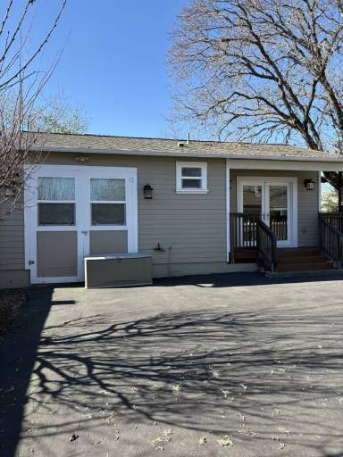 Main picture of 6683 Sebastopol Ave