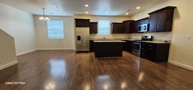 Main picture of 2481 W Cripple Creek Dr
