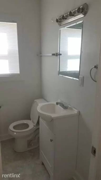 Main picture of 1710 SW McKinley Ave