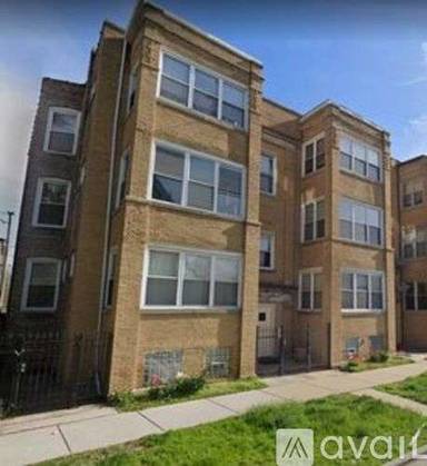 Main picture of 1548 E 65th Pl