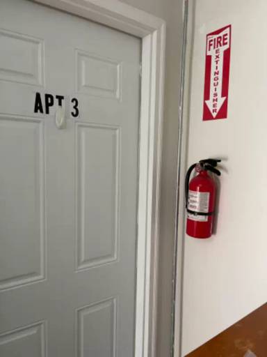 Main picture of 828 Hollins St