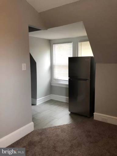 Main picture of 5936 Ridge Ave
