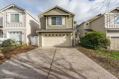 Main picture of 5510 NE 71st Ave