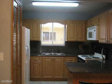 Main picture of 2985 W 80th St
