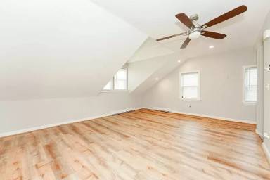Main picture of 35 Grove St