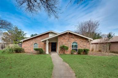 Main picture of 3003 Lemmontree Ln