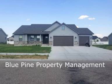 Main picture of 369 S Emery Ln