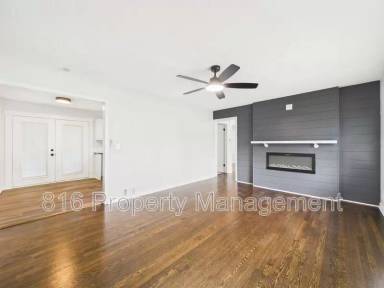 Main picture of 1526 E Sea Ave
