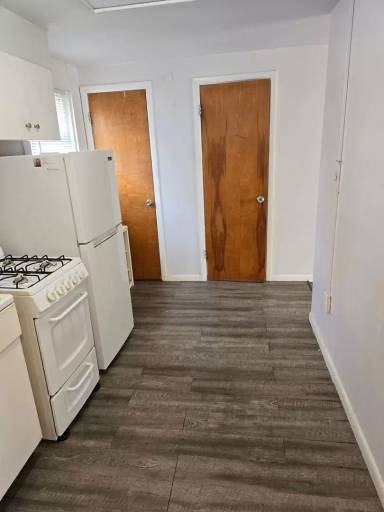 Main picture of 4400 Rocky River Dr