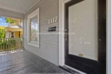 Main picture of 2117 NE Rodney Ave