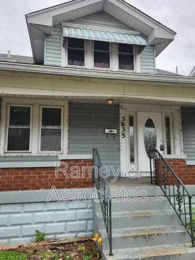 Main picture of 3635 Taylor Blvd